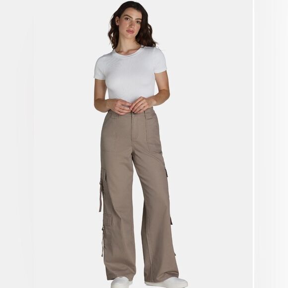 Women's Tan Khaki Cargo Pants Twill Wide Leg Size Large 12-14 NWT - Picture 1 of 7